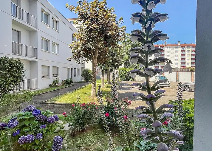 Oasis Urbaine A * Tarbes