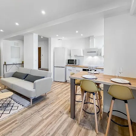 Apartament Oasis Urbaine A *